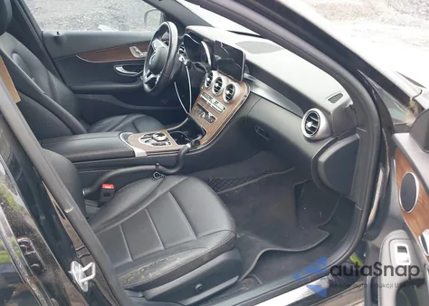 2019 Mercedes-Benz C 300 from USA, damaged, VIN WDDWF8DB0KR463778